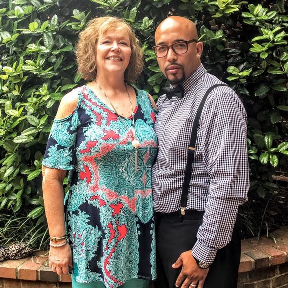 Meet your Posher, Shirley - Picture 1 of 1